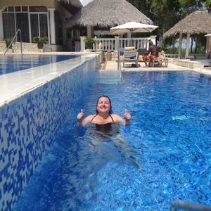 Meet your Posher, Debbie